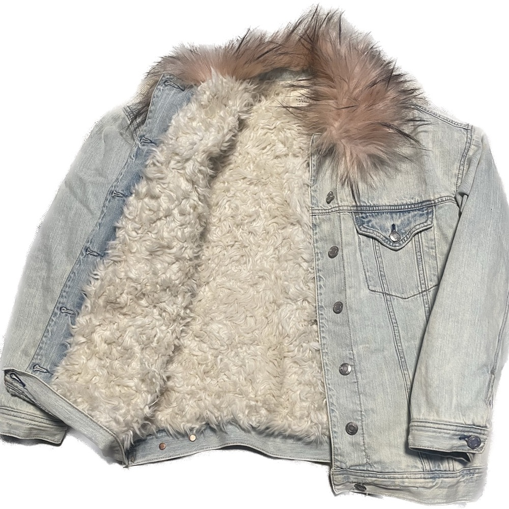 American Eagle Light Denim with Faux Fur Collar and Faux Fur Lining